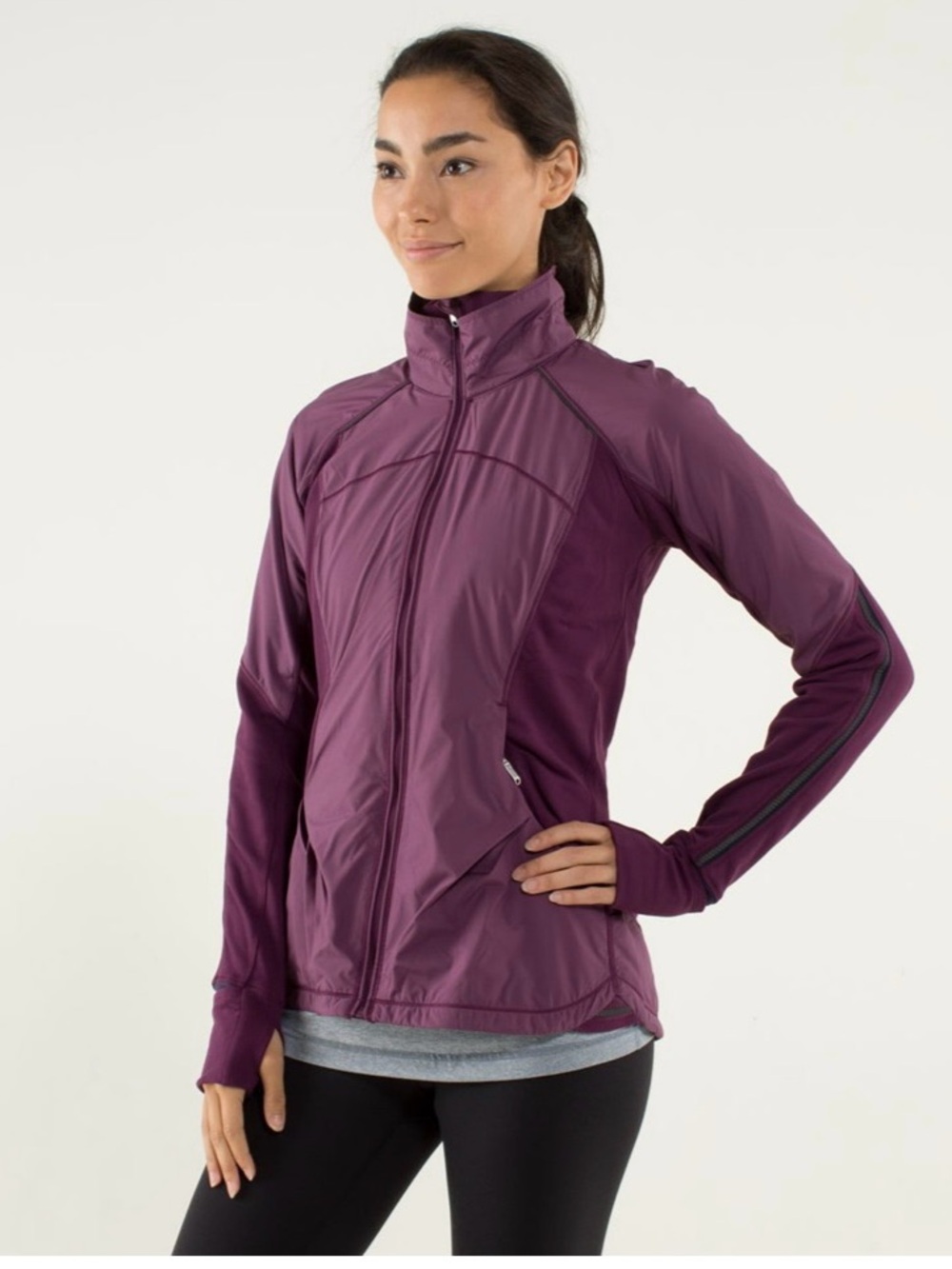 lululemon can’t stop jacket size 6?**
